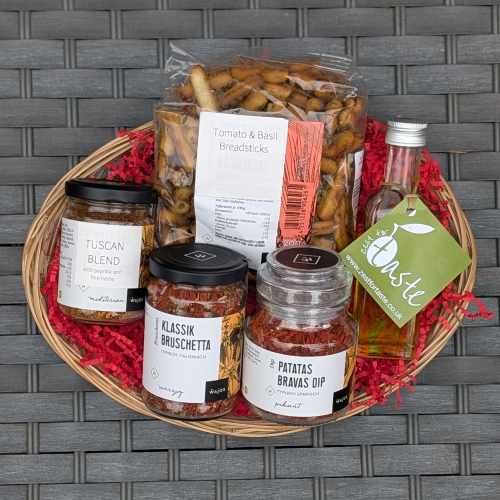 New Gourmet Herbs, Oil & Vinegar Hamper - Image 2